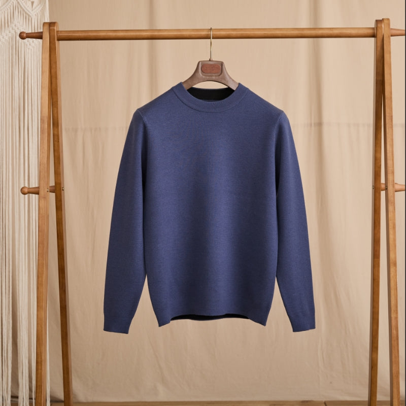 HUSS Essential Sweater